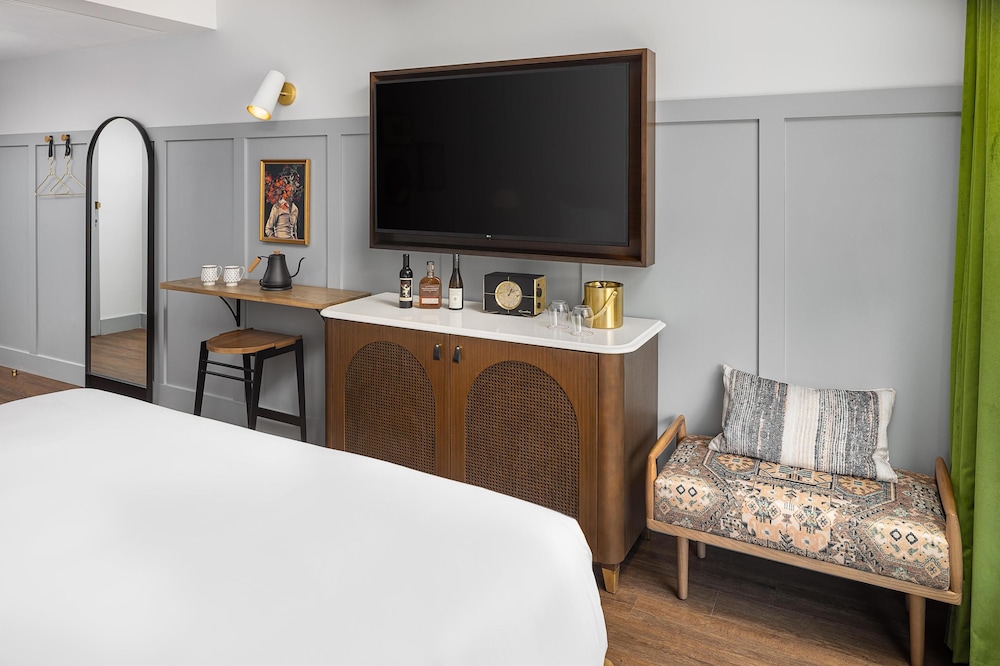 Wylie Hotel Atlanta Tapestry Collection by Hilton - photo 13