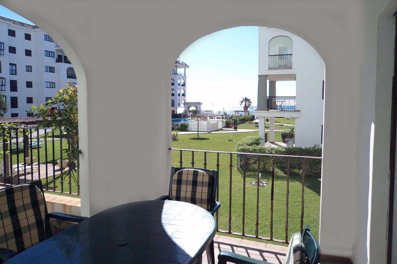 Marina Duquesa Am11 — 4-Star Luxury Hotel in Manilva, Spain