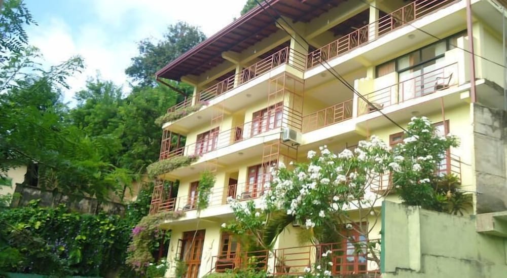 Nature Walk Resort - last minute hotel in Kandy