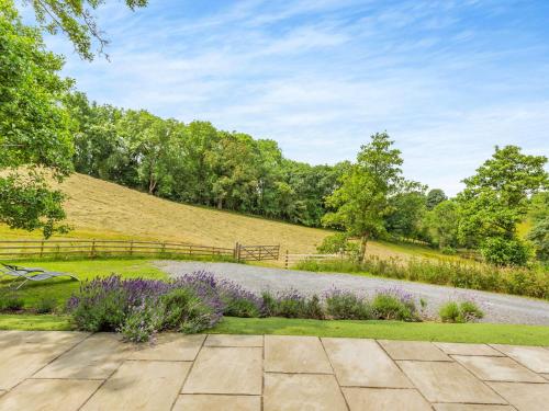 The Hideaway — 5-Star Luxury Hotel in None, United Kingdom