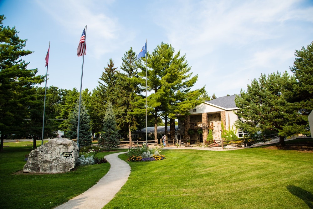 Plymouth Rock Camping Resort Basic Cabin - photo 42