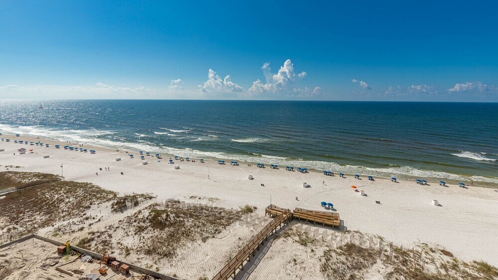 Phoenix Gulf Towers 1002 2 Bedroom Condo - photo 11