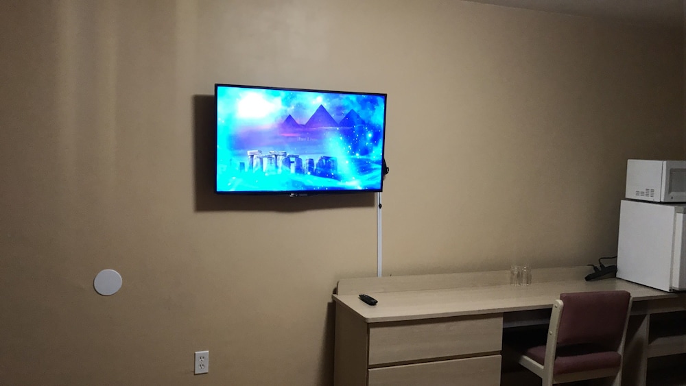 El Rey Motel - photo 15