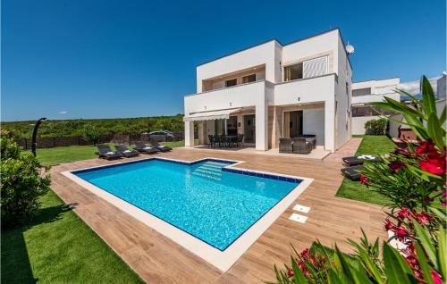Luxurious Home In Novalja — 5-Star Luxury Hotel in Novalja, Croatia