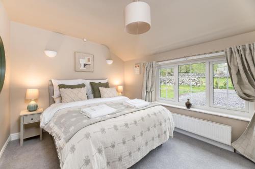 Central Malham Wellbeing Escape 1 bed cottage with yoga studio