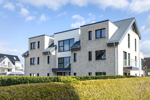 Sturmfrei Galerie 3 — 4-Star Luxury Hotel in Scharbeutz, Germany
