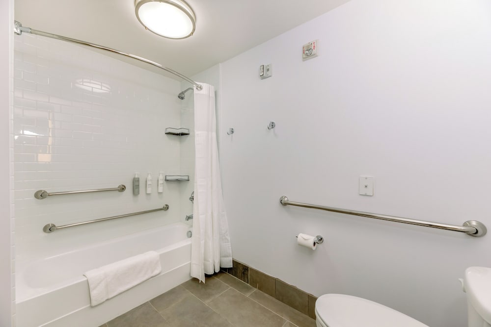 Hilton Garden Inn Outer Banks Kitty Hawk - photo 31
