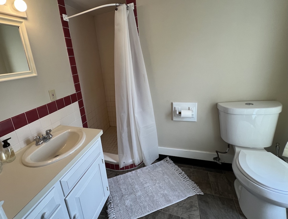 Independence Inn - photo 43