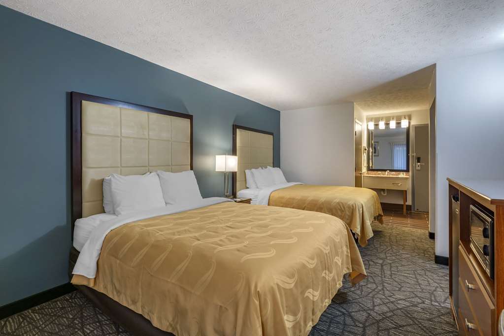 Quality Inn Austintown Youngstown West - photo 26