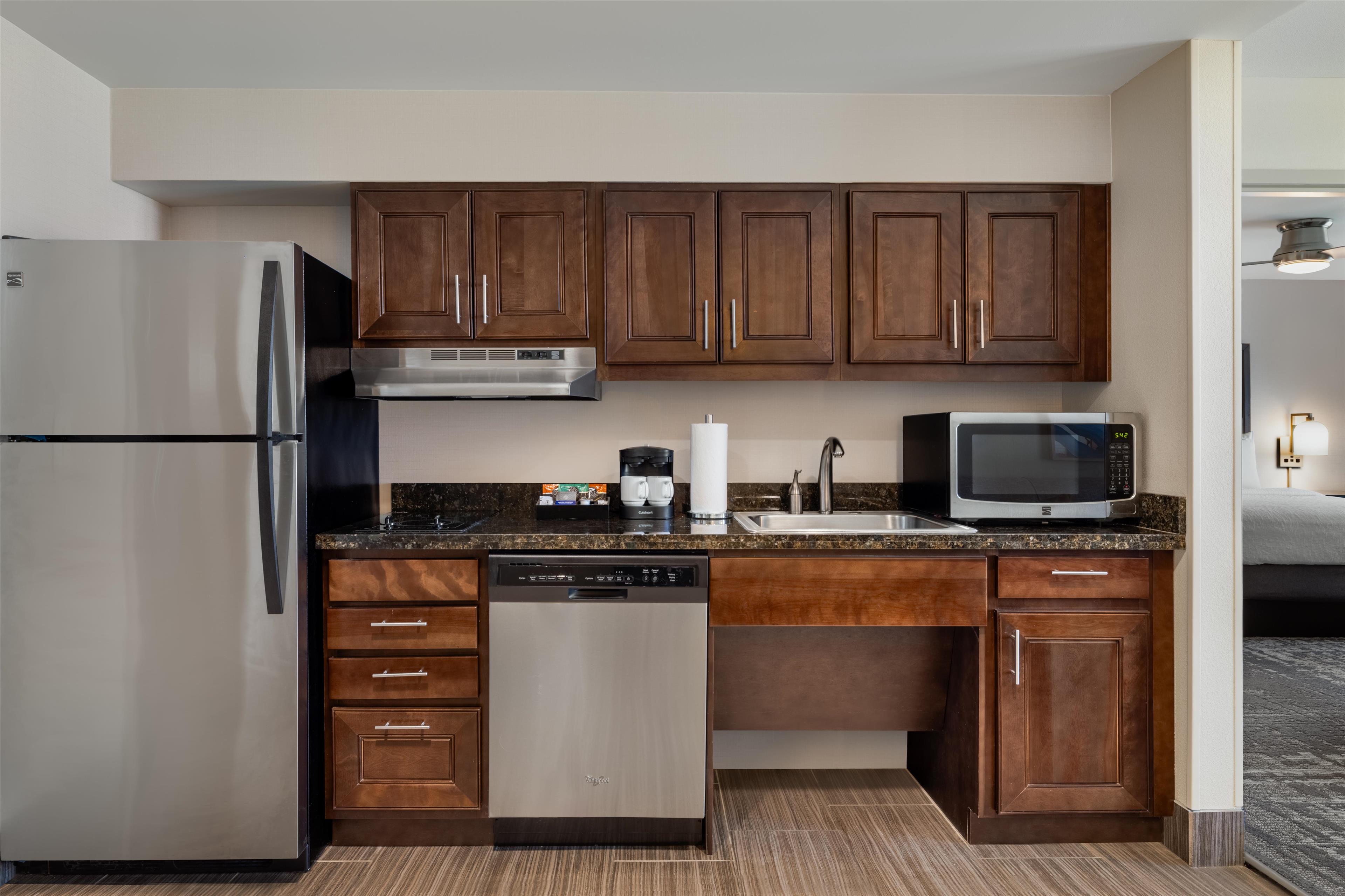 Homewood Suites By Hilton Ankeny - photo 22