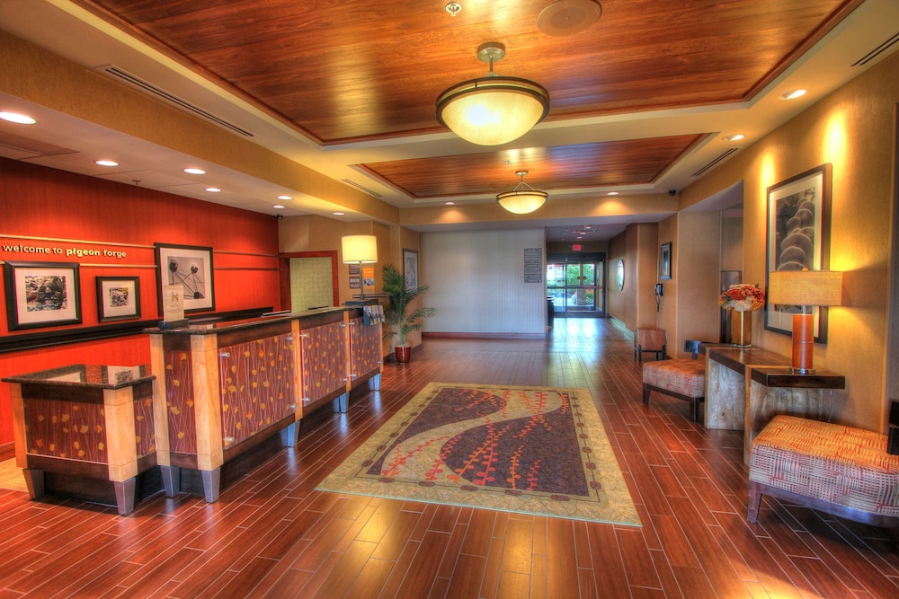 Hampton Inn Pigeon Forge - photo 4
