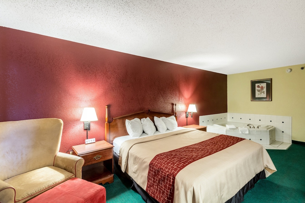 Red Roof Inn Morehead - photo 13