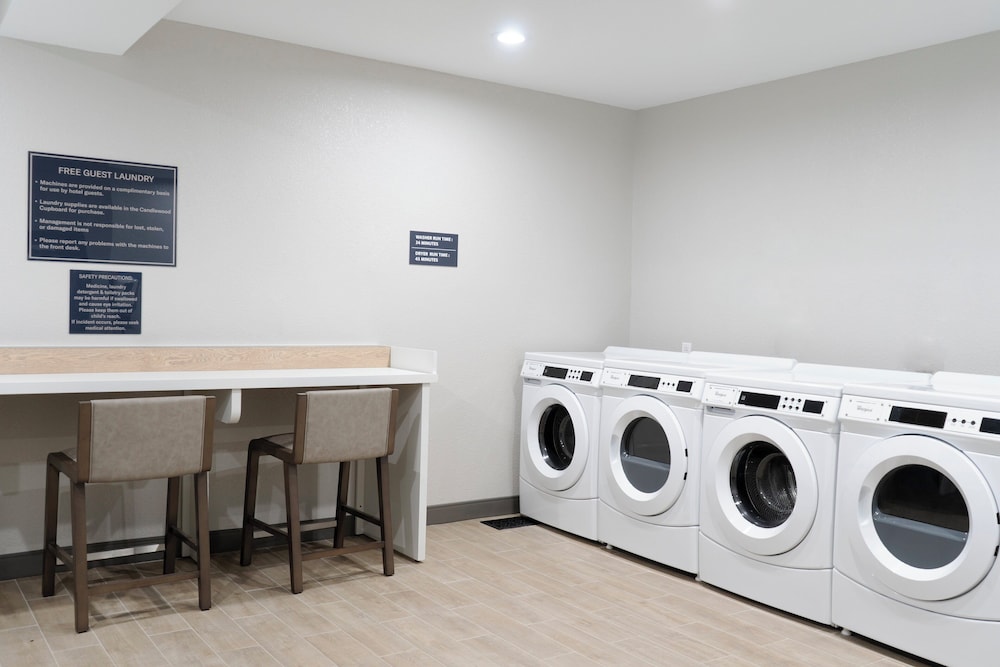 Candlewood Suites Wichita Northwest - photo 40