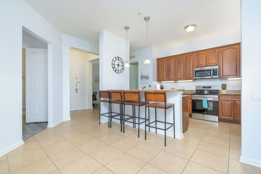 Stunning Vacation Condo Vista Cay Resort 2016 - photo 7