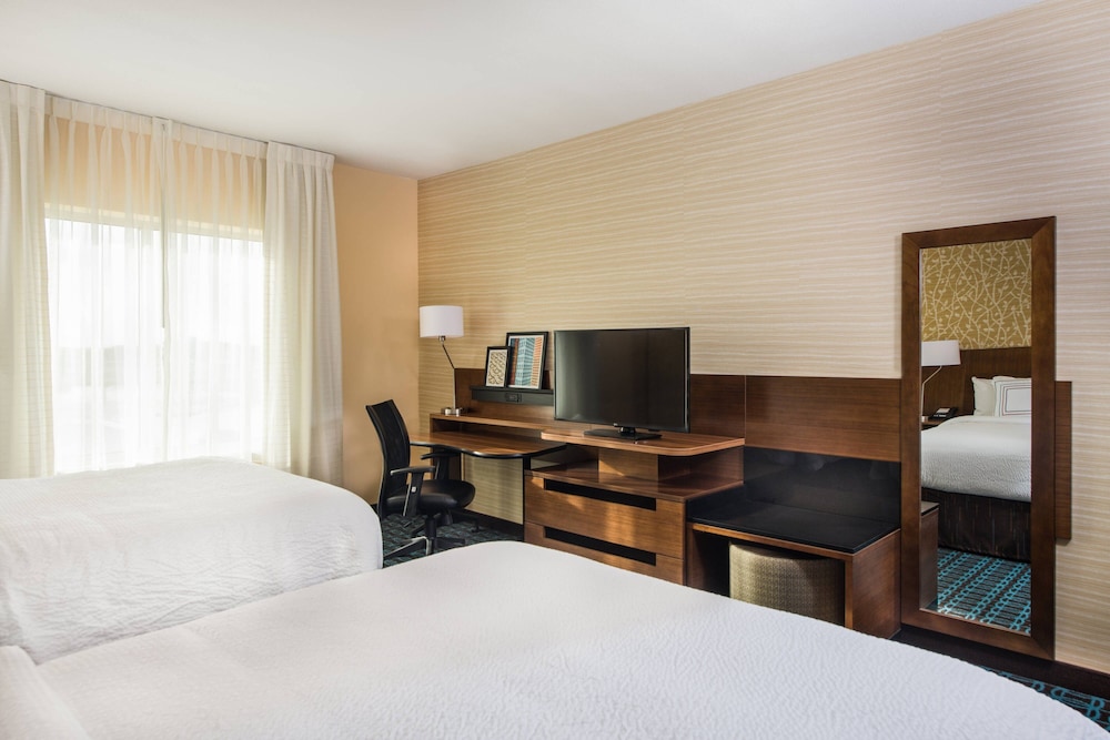 Fairfield by Marriott Inn & Suites Dayton Downtown - photo 11