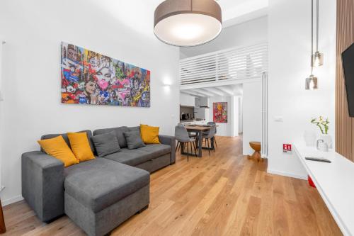 Alessia's Flat Darsena Porta Genova M2 — 4-Star Luxury Hotel in Milan, Italy