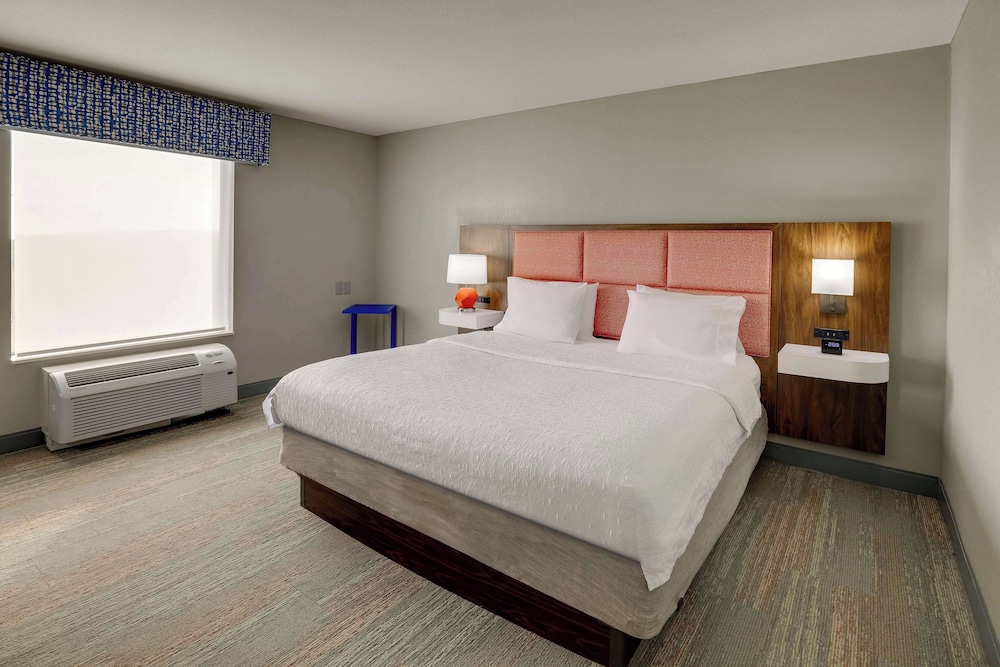 Hampton Inn & Suites St. Louis Edwardsville - photo 33