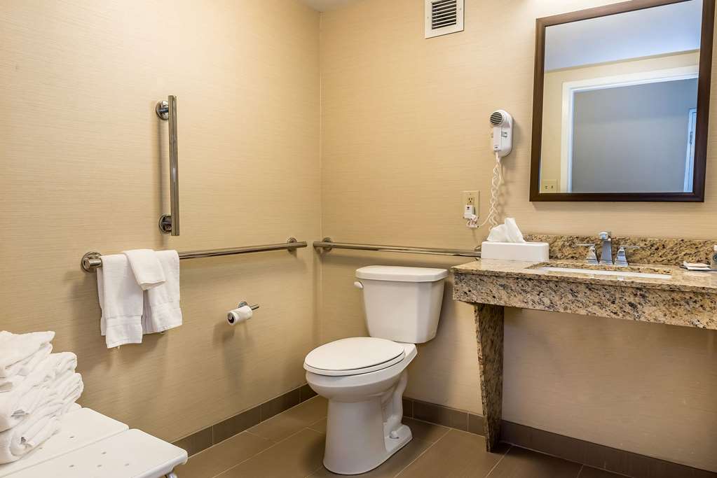 Comfort Inn & Suites Piqua Near Troy I75 - photo 25