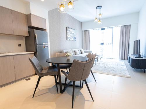 Mh Act Tower Downtown 1Bhk Ref4102 - last minute hotel in Dubai