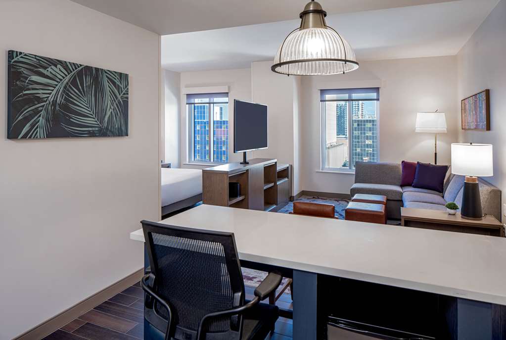 Hyatt House Tampa Downtown - photo 41