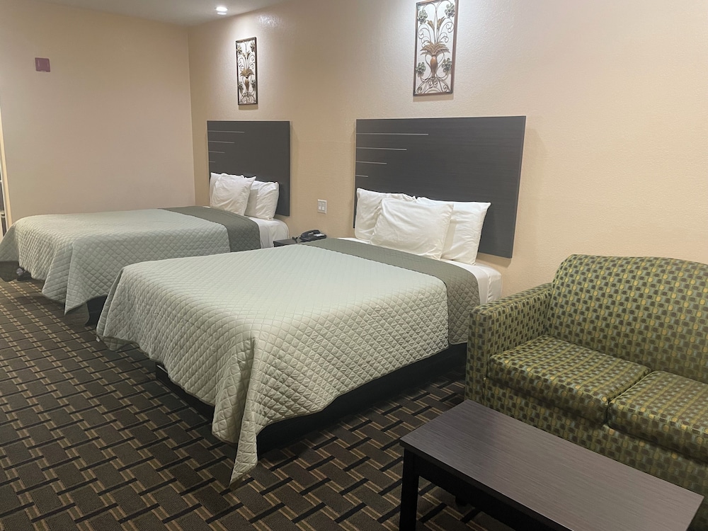 HomeGate Inn and Suites - photo 14