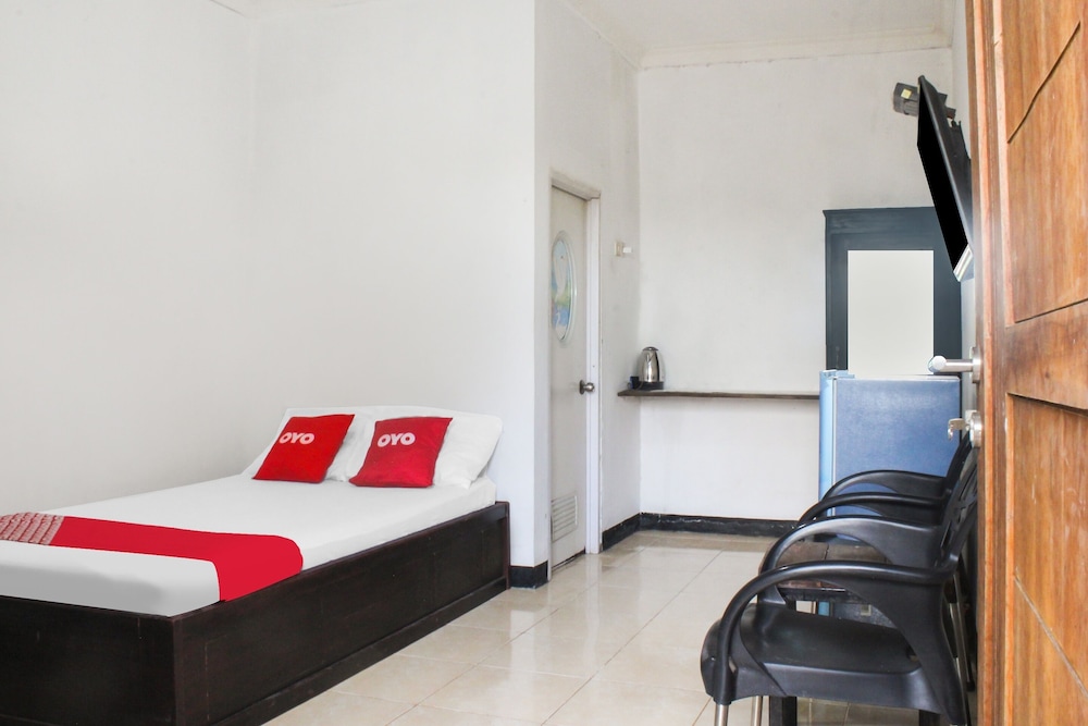 Hotel O We Bro Kost in Kupang, Indonesia