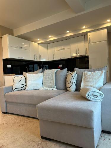 Copou Central Linden Suite — 4-Star Luxury Hotel in Iasi, Romania