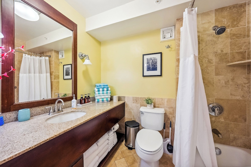 2417 at Lihue Oceanfront Resort - photo 25