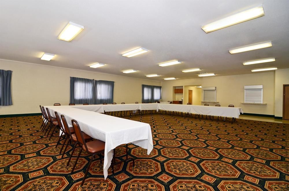 Americas Best Value Inn Bell Tower - photo 19