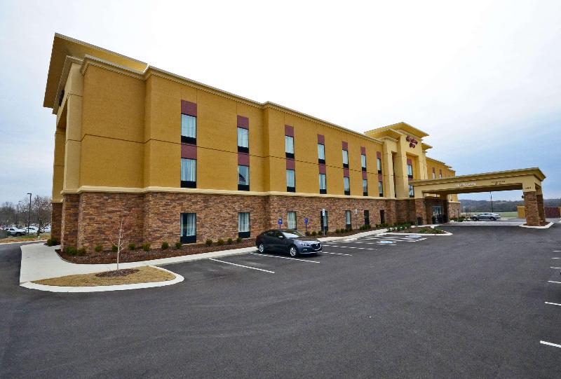 Hampton Inn Pulaski - photo 6