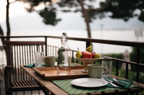 Appartamento Lungolago — 4-Star Luxury Hotel in Domaso, Italy