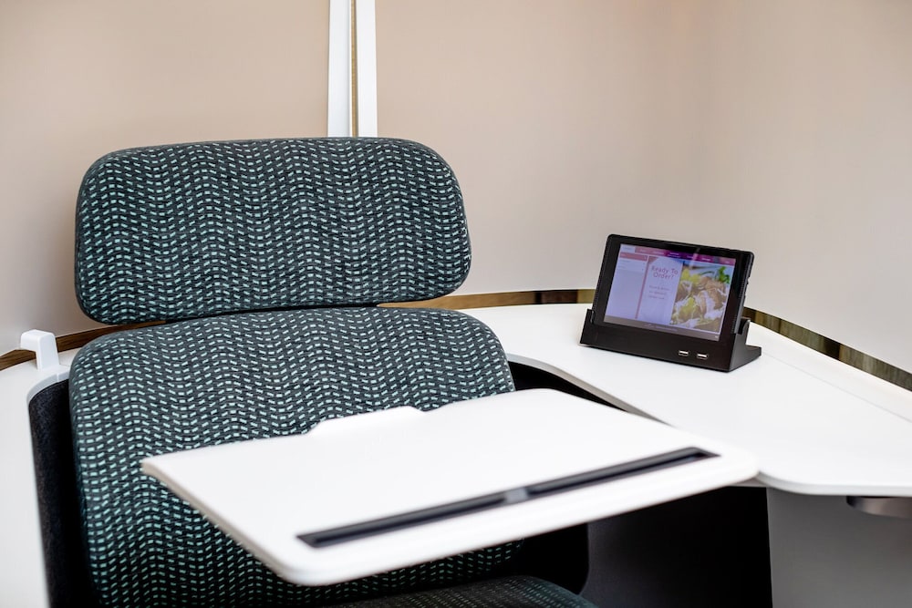 Crowne Plaza Charleston Airport Conv Ctr by IHG - photo 102
