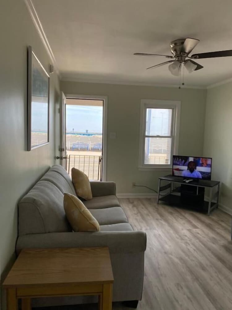 Rio Motel and Suites - photo 26