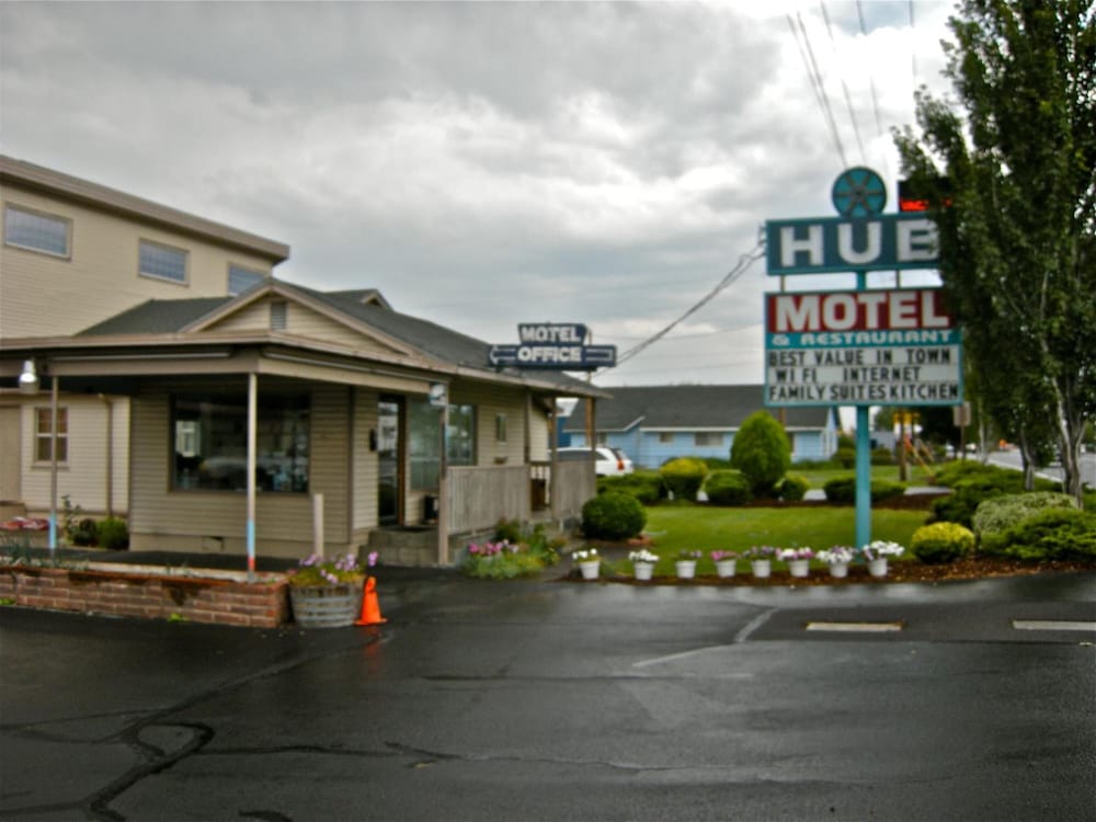 The Hub Motel — Redmond