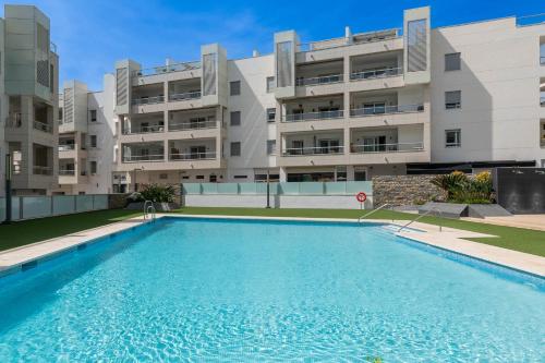Acogedor apartamento 2 dormitorios — 4-Star Luxury Hotel in Marbella, Spain