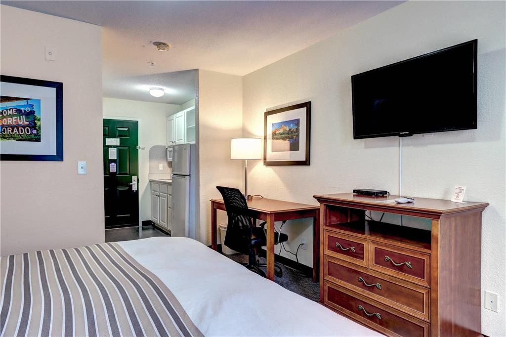 Suburban Studios Westminster Denver North - photo 22