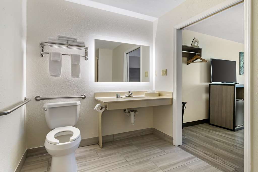 Best Western Of Alexandria Inn & Suites & Conference Center - photo 24