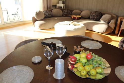 Tsiklauri Luxurious Apartment in the City Centre