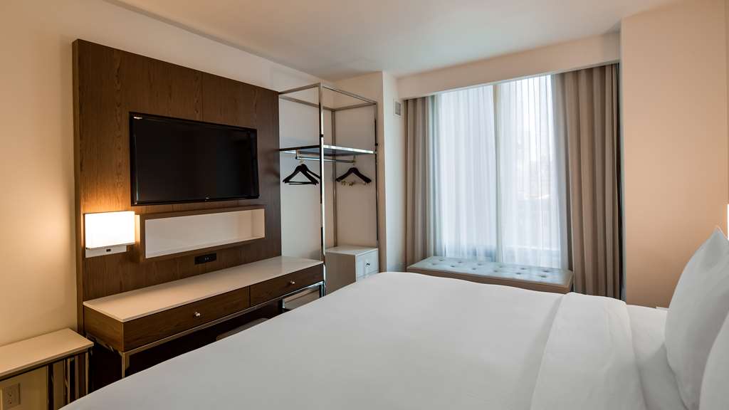 Best Western Premier Empire State Hotel - photo 11