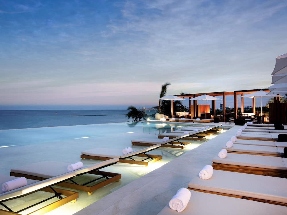 Sls Cancun