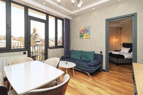 Super Stylish Apartment With Amazing Views By Wehost