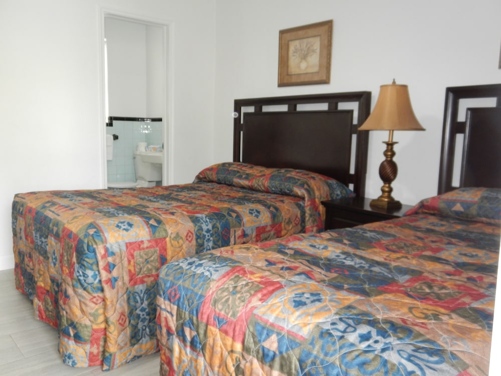 Shell Motel - photo 20