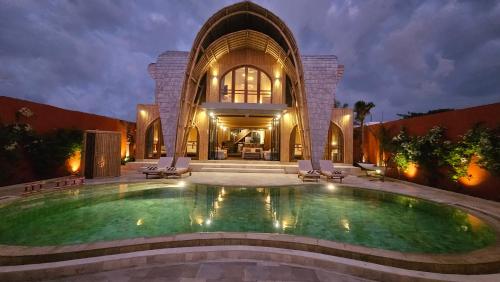 Bamboo Estate Legian — 4-Star Luxury Hotel in Legian, Indonesia