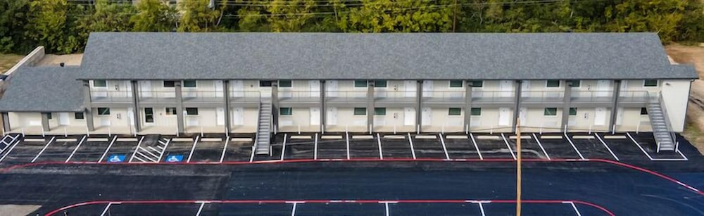 Extended Stay Gun Barrel City - photo 38