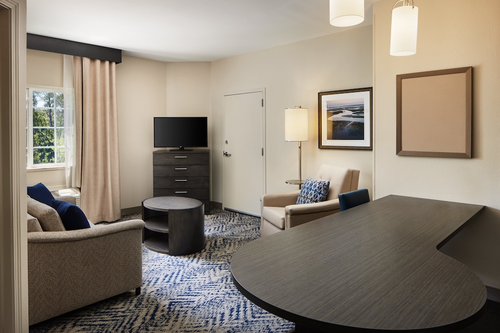 Candlewood Suites I 26 at Northwoods Mall by IHG - photo 19