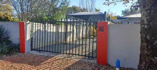 The Cottage Unit — 4-Star Luxury Hotel in Bloemfontein, South Africa