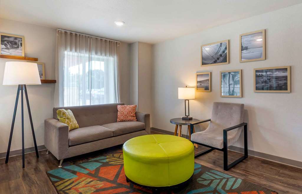 Extended Stay America Select Suites Deerfield Beach - photo 7
