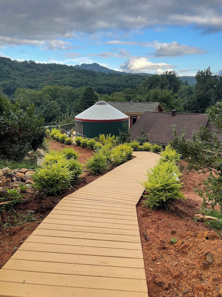 Mountain Aire Cottages & Inn - photo 313