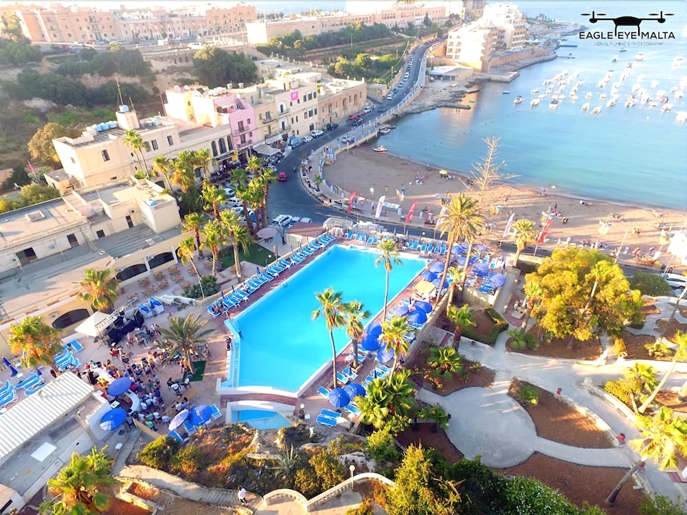 Beach Garden Hotel — hotel in San Giljan