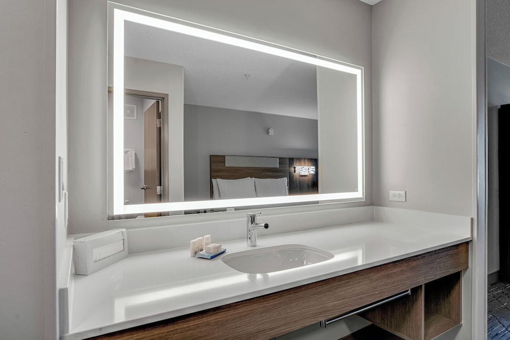 Holiday Inn Express Hotel & Suites Portland Jantzen Beach by IHG - photo 35